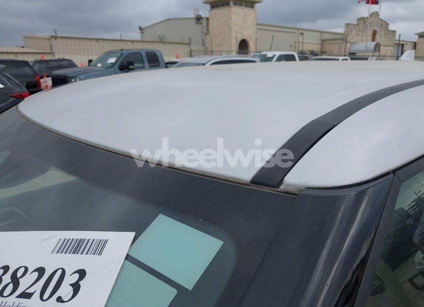 Photo 6 of 2024 Mitsubishi Outlander SE 2.5 S-AWC/SE BLACK EDITION S-AWC/SE BLACK EDITION W/PANO ROOF S-AWC/SE RALLIART S-AWC (VIN JA4J4VA8XRZ038199)