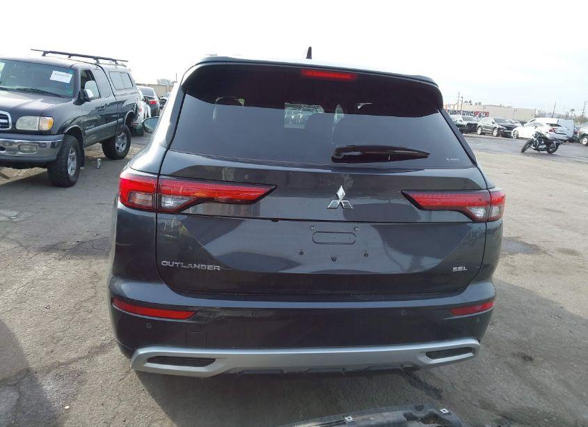 Photo 16 of 2024 Mitsubishi Outlander SEL 2.5 (VIN JA4J4WA81RZ055804)