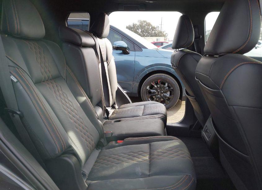 Photo 8 of 2024 Mitsubishi Outlander SEL 2.5 (VIN JA4J4WA81RZ055804)