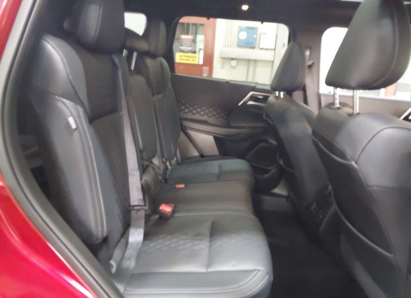 Photo 8 of 2024 Mitsubishi Outlander SEL BLACK EDITION (VIN JA4J4WA86RZ061310)