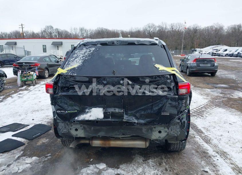 Photo 17 of 2024 Mitsubishi Outlander SEL PLATINUM EDITION S-AWC (VIN JA4J4WA87RZ030521)