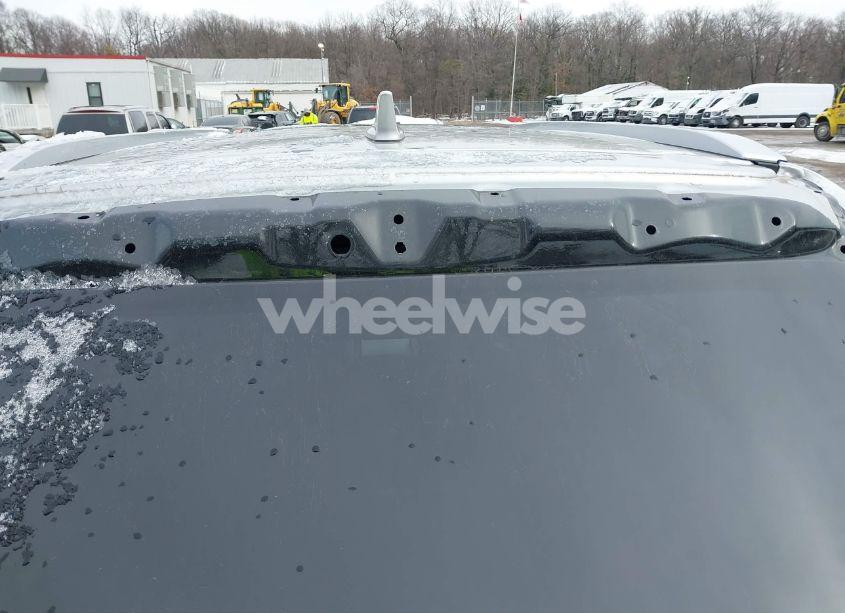 Photo 19 of 2024 Mitsubishi Outlander SEL PLATINUM EDITION S-AWC (VIN JA4J4WA87RZ030521)