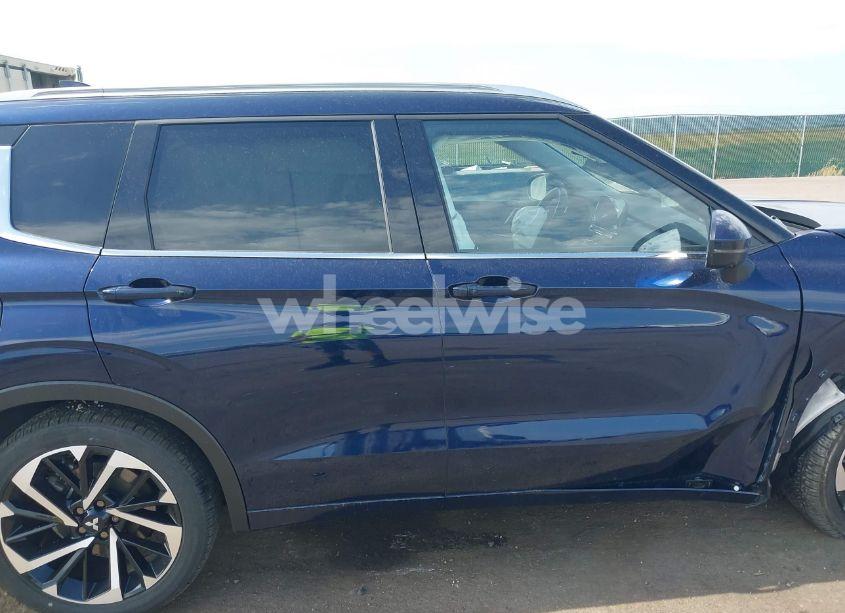 Photo 13 of 2024 Mitsubishi Outlander SEL 2.5 S-AWC (VIN JA4J4WA88RZ018247)