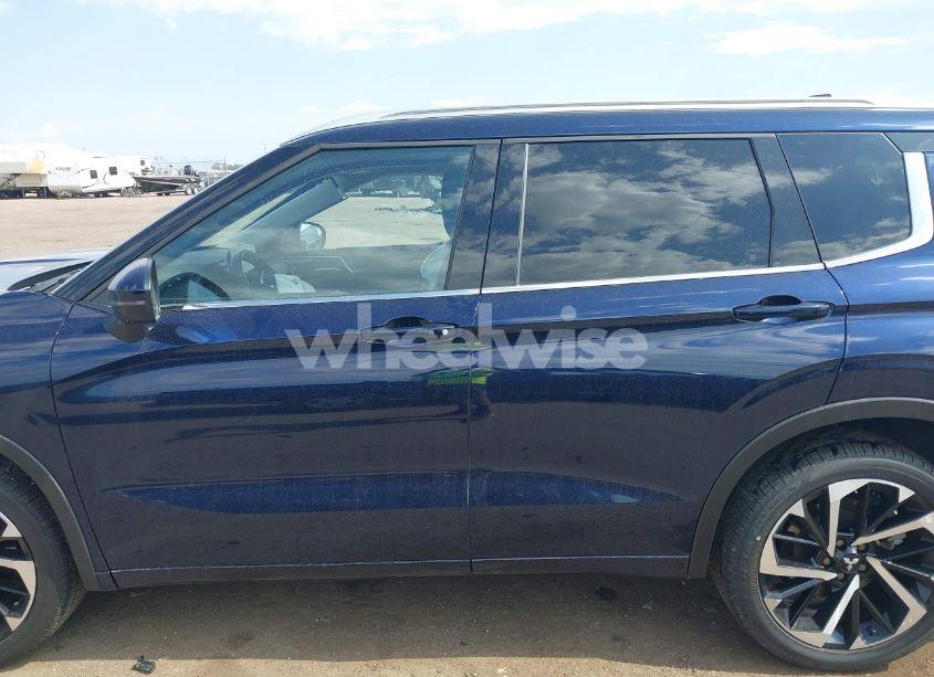 Photo 14 of 2024 Mitsubishi Outlander SEL 2.5 S-AWC (VIN JA4J4WA88RZ018247)