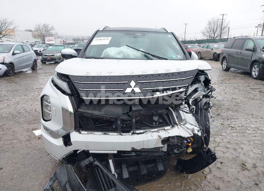 Photo 11 of 2024 Mitsubishi Outlander SEL 2.5 (VIN JA4J4WA89RZ008875)