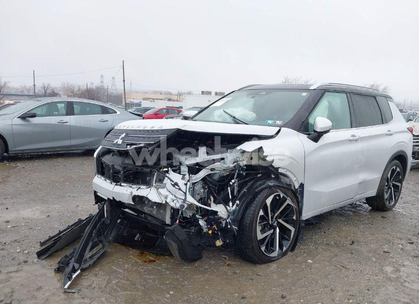 Photo 6 of 2024 Mitsubishi Outlander SEL 2.5 (VIN JA4J4WA89RZ008875)