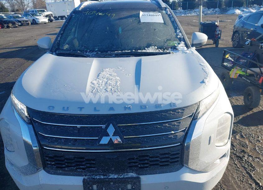 Photo 12 of 2024 Mitsubishi Outlander SEL 2.5 S-AWC (VIN JA4J4WA8XRZ003510)
