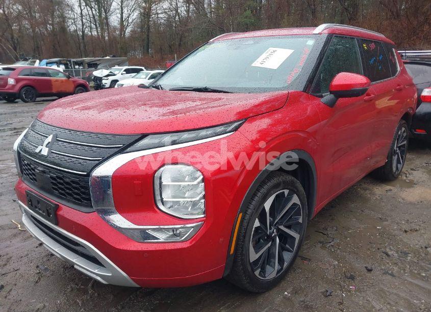 Photo 2 of 2024 Mitsubishi Outlander SEL 2.5 S-AWC (VIN JA4J4WA8XRZ056028)