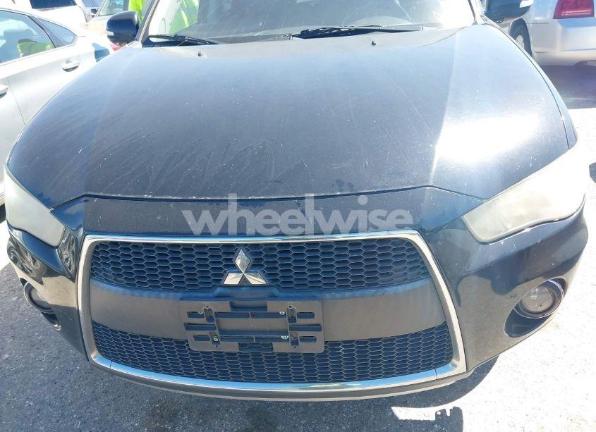 Photo 6 of 2011 Mitsubishi Outlander XLS (VIN JA4JS4AX6BU021376)