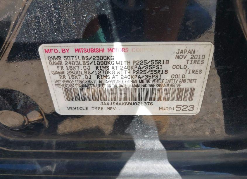 Photo 9 of 2011 Mitsubishi Outlander XLS (VIN JA4JS4AX6BU021376)