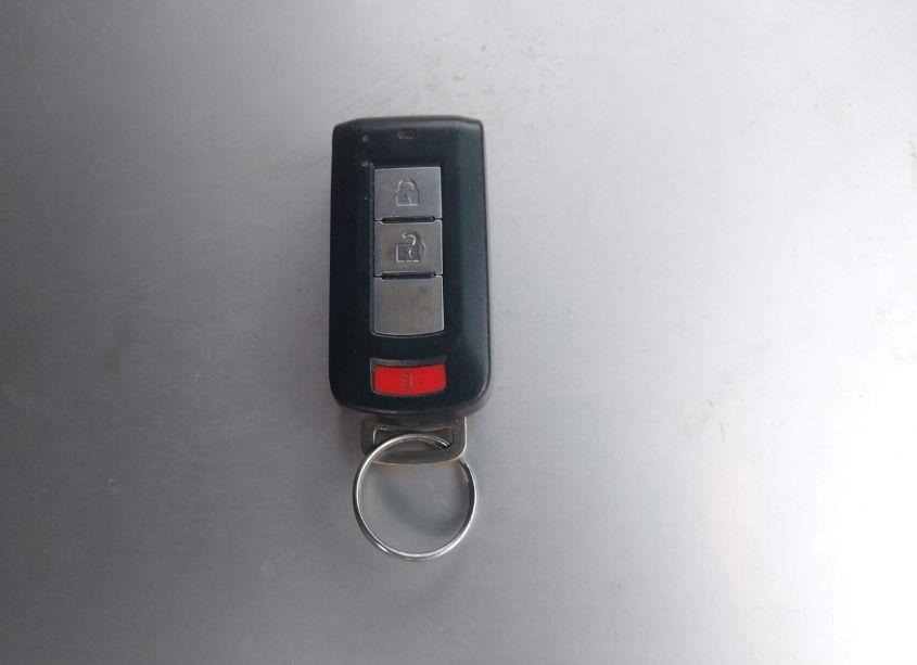 Photo 11 of 2010 Mitsubishi Outlander XLS (VIN JA4JS4AX8AZ001826)