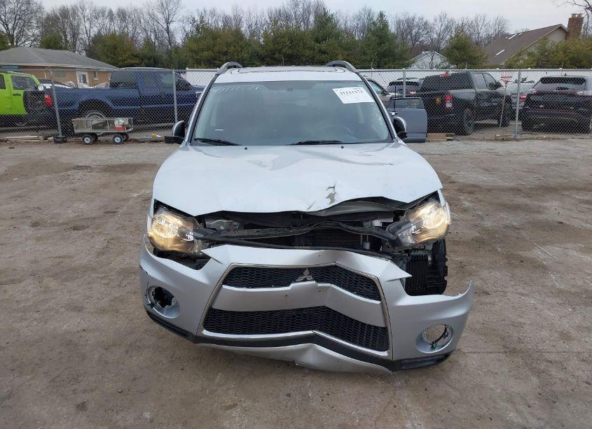 Photo 13 of 2013 Mitsubishi Outlander SE (VIN JA4JT3AW0DU010049)