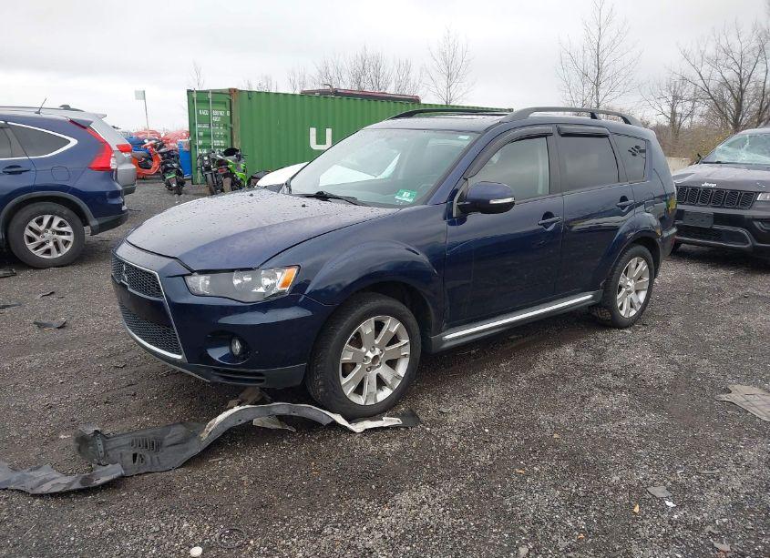 Photo 2 of 2011 Mitsubishi Outlander SE (VIN JA4JT3AW1BU015497)