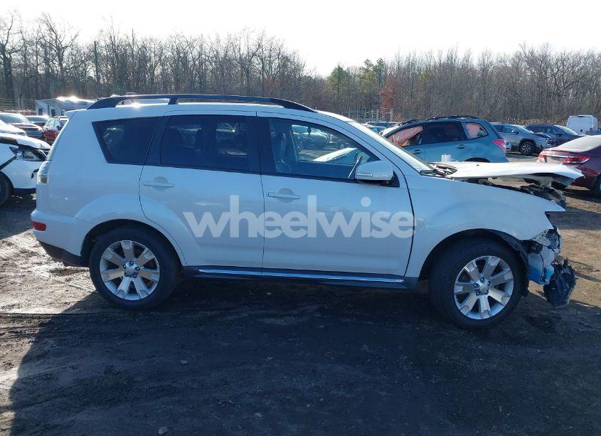 Photo 13 of 2012 Mitsubishi Outlander SE (VIN JA4JT3AW1CU000712)