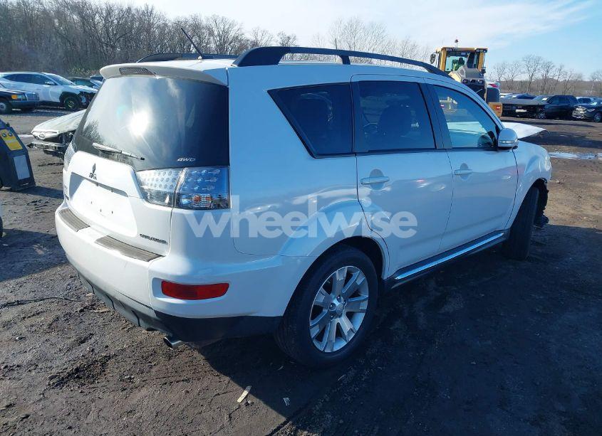 Photo 4 of 2012 Mitsubishi Outlander SE (VIN JA4JT3AW1CU000712)