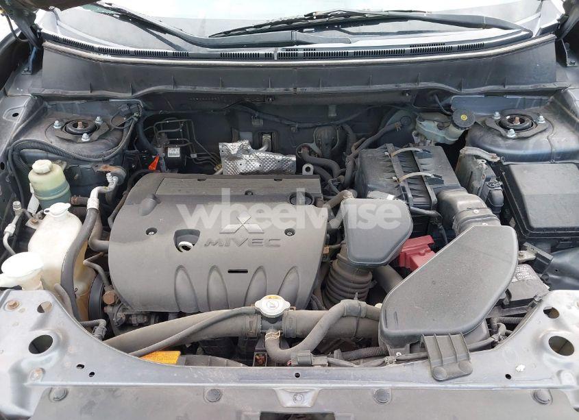 Photo 10 of 2012 Mitsubishi Outlander SE (VIN JA4JT3AW4CU028570)