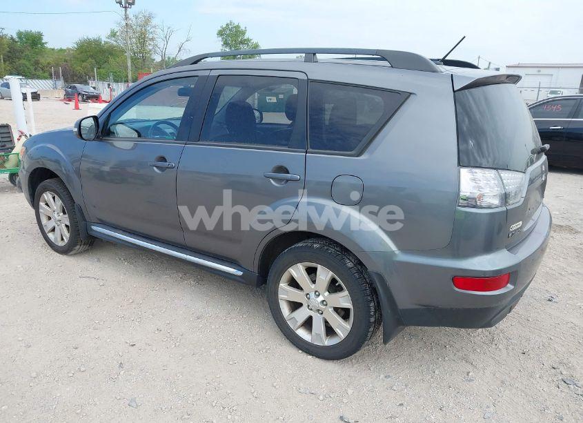 Photo 3 of 2012 Mitsubishi Outlander SE (VIN JA4JT3AW4CU028570)