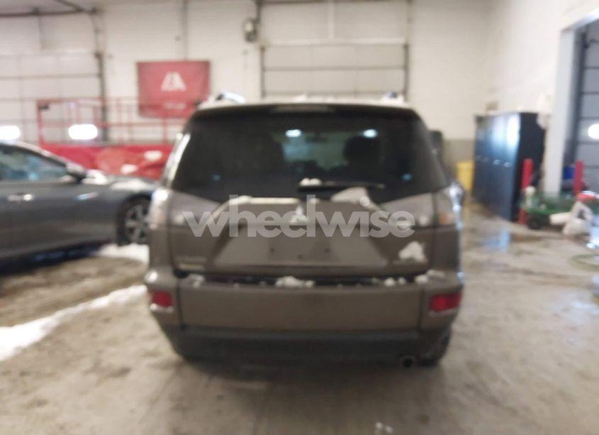 Photo 16 of 2011 Mitsubishi Outlander SE (VIN JA4JT3AW6BU015219)
