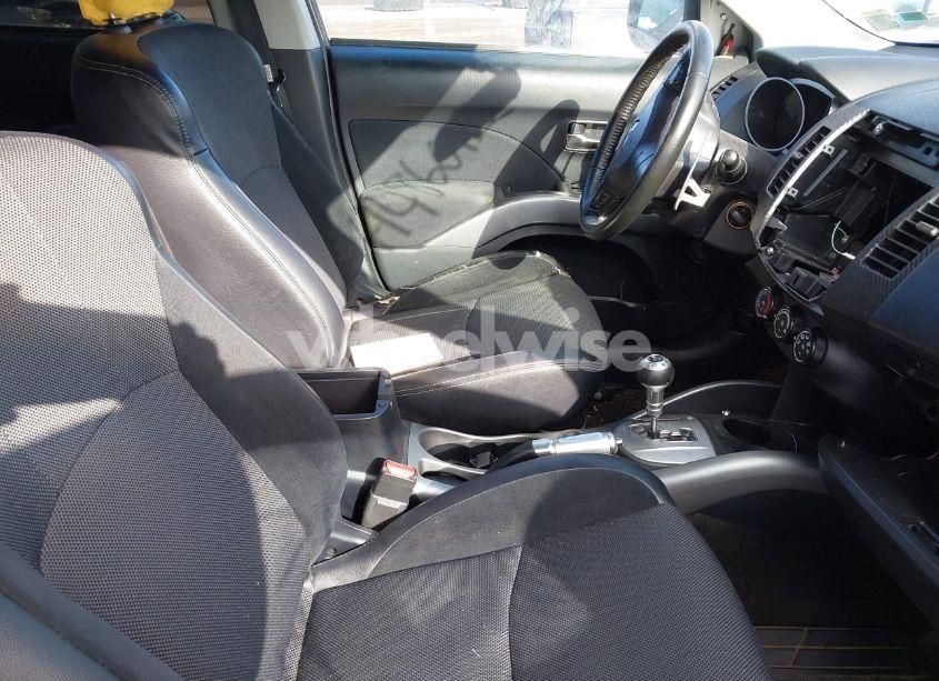 Photo 5 of 2012 Mitsubishi Outlander SE (VIN JA4JT3AW6CU029218)