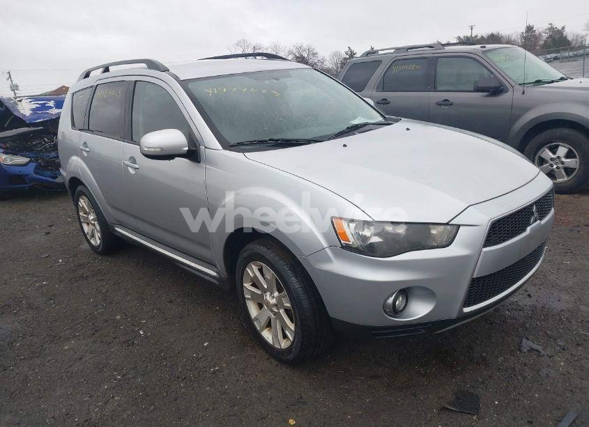 2011 Mitsubishi Outlander SE (VIN JA4JT3AW7BU036029) main photo