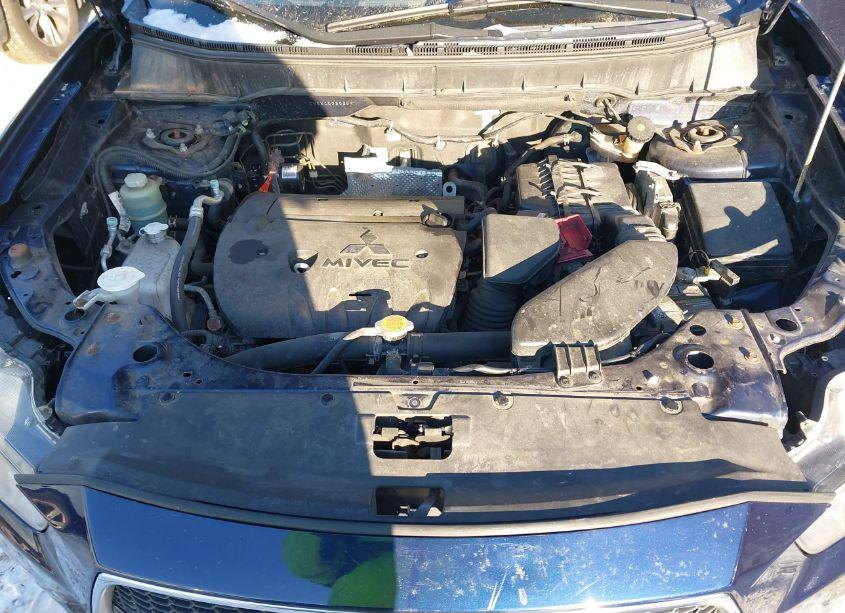 Photo 10 of 2012 Mitsubishi Outlander SE (VIN JA4JT3AW7CU030359)