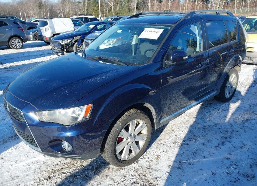 Photo 2 of 2012 Mitsubishi Outlander SE (VIN JA4JT3AW7CU030359)