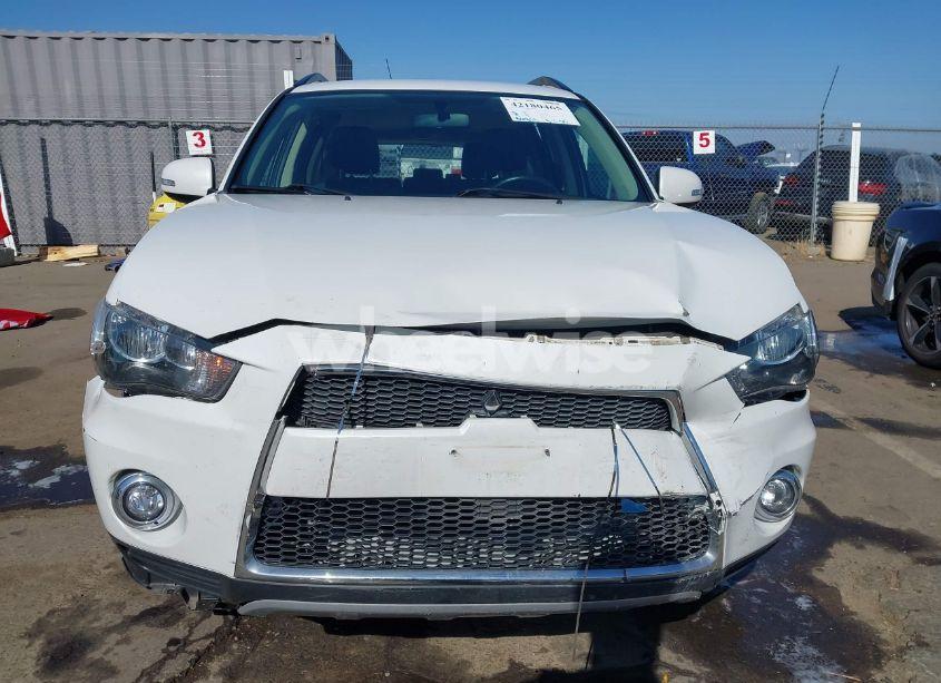 Photo 13 of 2013 Mitsubishi Outlander SE (VIN JA4JT3AW7DU020366)