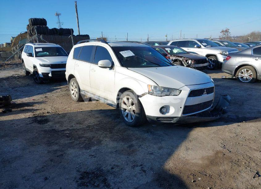2011 Mitsubishi Outlander SE (VIN JA4JT3AW9BU015991) main photo