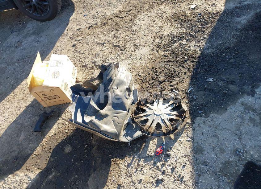 Photo 12 of 2011 Mitsubishi Outlander SE (VIN JA4JT3AW9BU015991)