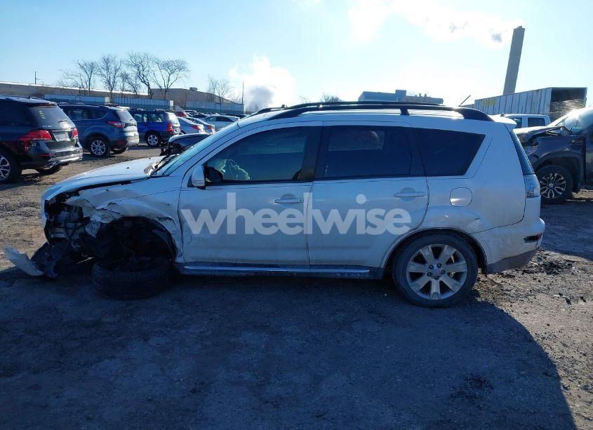 Photo 15 of 2011 Mitsubishi Outlander SE (VIN JA4JT3AW9BU015991)