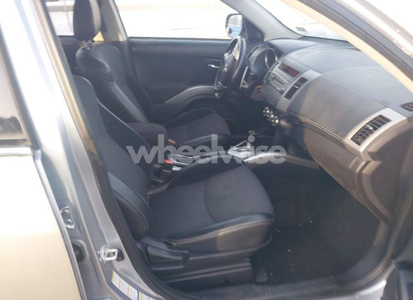 Photo 5 of 2012 Mitsubishi Outlander GT (VIN JA4JT5AX0CU001791)