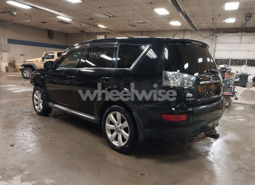 Photo 3 of 2011 Mitsubishi Outlander GT (VIN JA4JT5AX1BU023989)