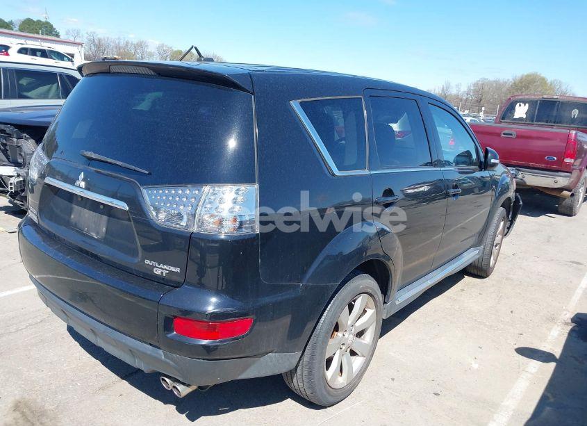 Photo 4 of 2011 Mitsubishi Outlander GT (VIN JA4JT5AX7BU020644)