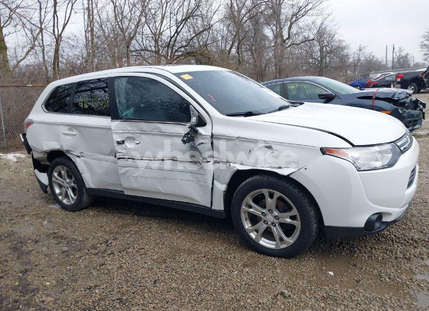 Photo 13 of 2014 Mitsubishi Outlander GT (VIN JA4JZ4AX0EZ010294)