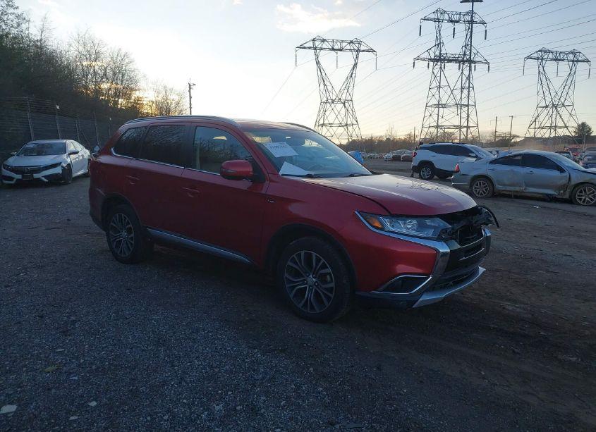 2016 Mitsubishi Outlander GT (VIN JA4JZ4AX0GZ008466) main photo