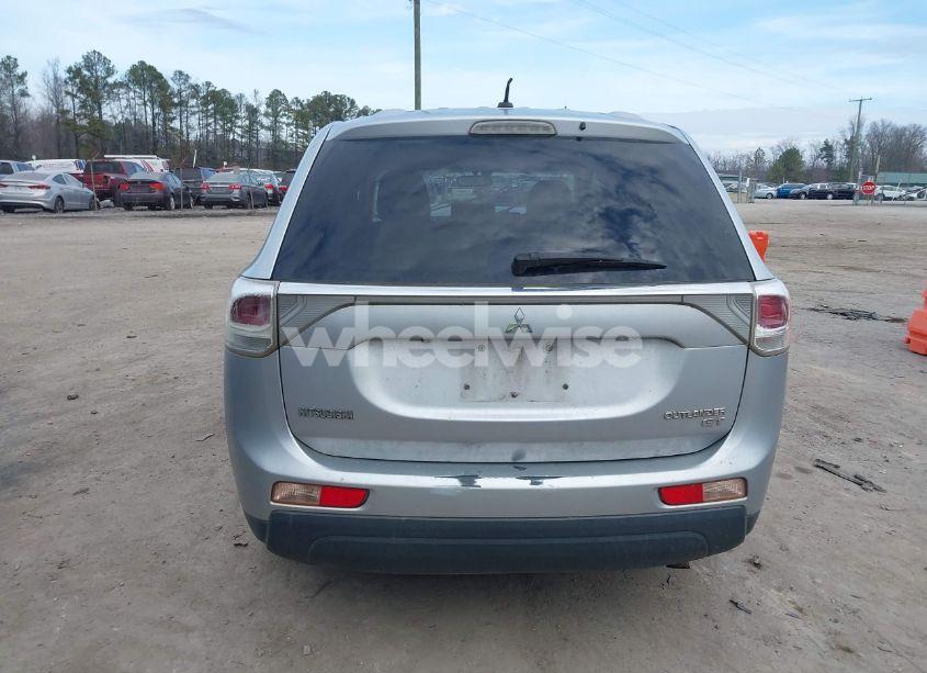 Photo 15 of 2014 Mitsubishi Outlander GT (VIN JA4JZ4AX2EZ015710)