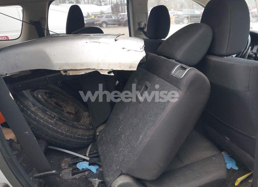 Photo 8 of 2014 Mitsubishi Outlander GT (VIN JA4JZ4AX2EZ015710)