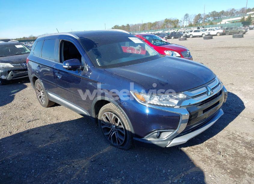2016 Mitsubishi Outlander GT (VIN JA4JZ4AX2GZ054073) main photo