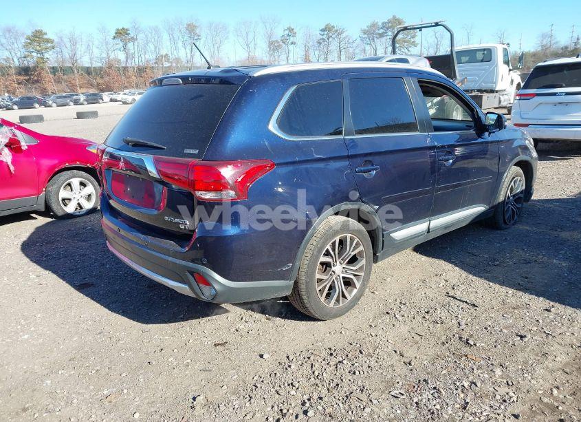 Photo 4 of 2016 Mitsubishi Outlander GT (VIN JA4JZ4AX2GZ054073)