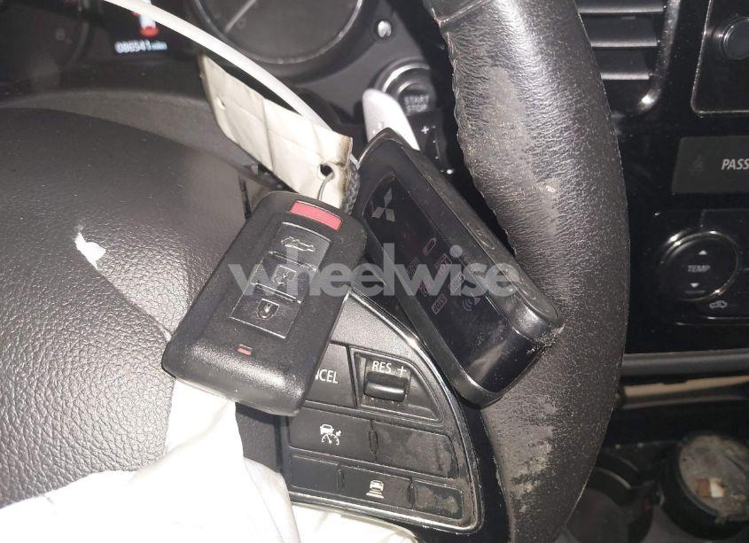 Photo 11 of 2017 Mitsubishi Outlander GT (VIN JA4JZ4AX3HZ019513)