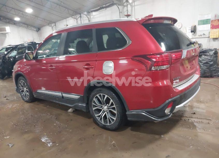 Photo 3 of 2017 Mitsubishi Outlander GT (VIN JA4JZ4AX3HZ019513)