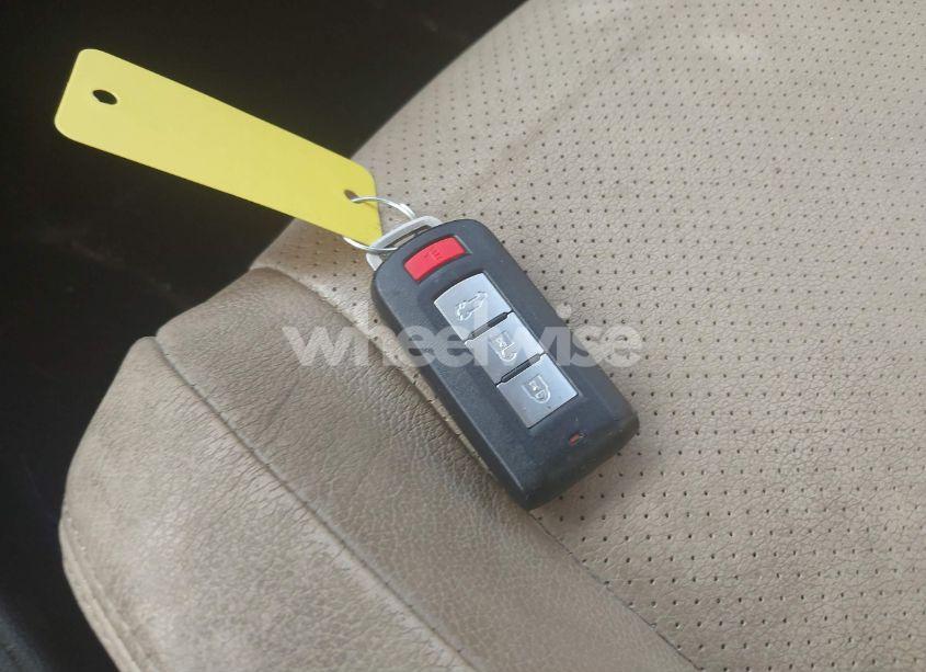 Photo 11 of 2016 Mitsubishi Outlander GT (VIN JA4JZ4AX4GZ054124)