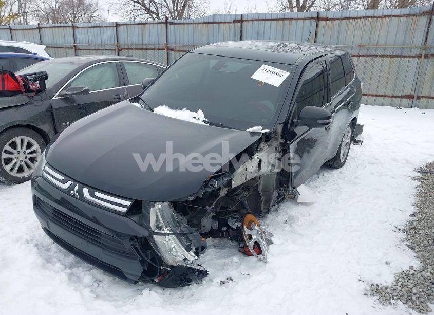 Photo 2 of 2014 Mitsubishi Outlander GT (VIN JA4JZ4AX5EZ017046)