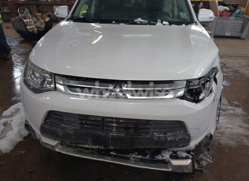 Photo 6 of 2015 Mitsubishi Outlander GT (VIN JA4JZ4AX6FZ012827)