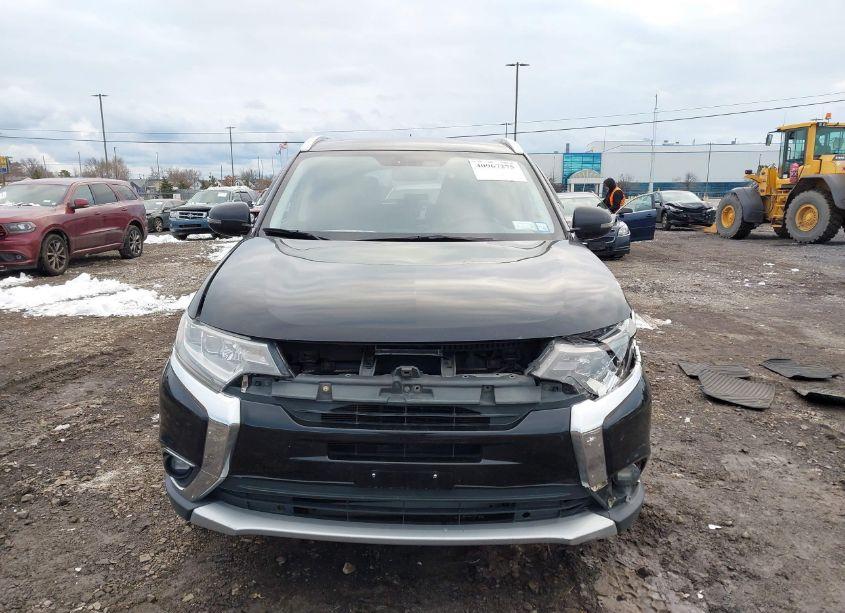 Photo 12 of 2016 Mitsubishi Outlander GT (VIN JA4JZ4AX7GZ061181)