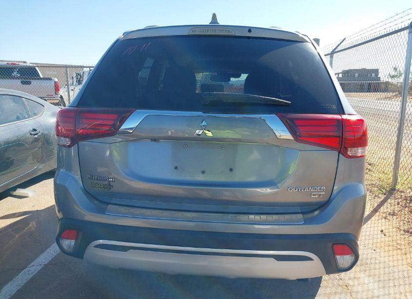 Photo 16 of 2019 Mitsubishi Outlander GT (VIN JA4JZ4AX7KZ037679)
