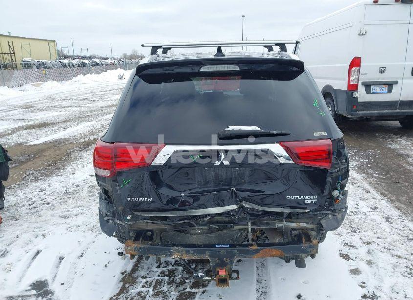 Photo 16 of 2018 Mitsubishi Outlander GT (VIN JA4JZ4AX8JZ011655)