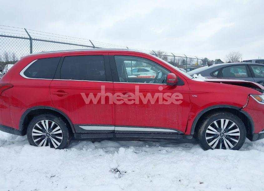 Photo 13 of 2020 Mitsubishi Outlander GT 3.0 S-AWC (VIN JA4JZ4AX8LZ009763)