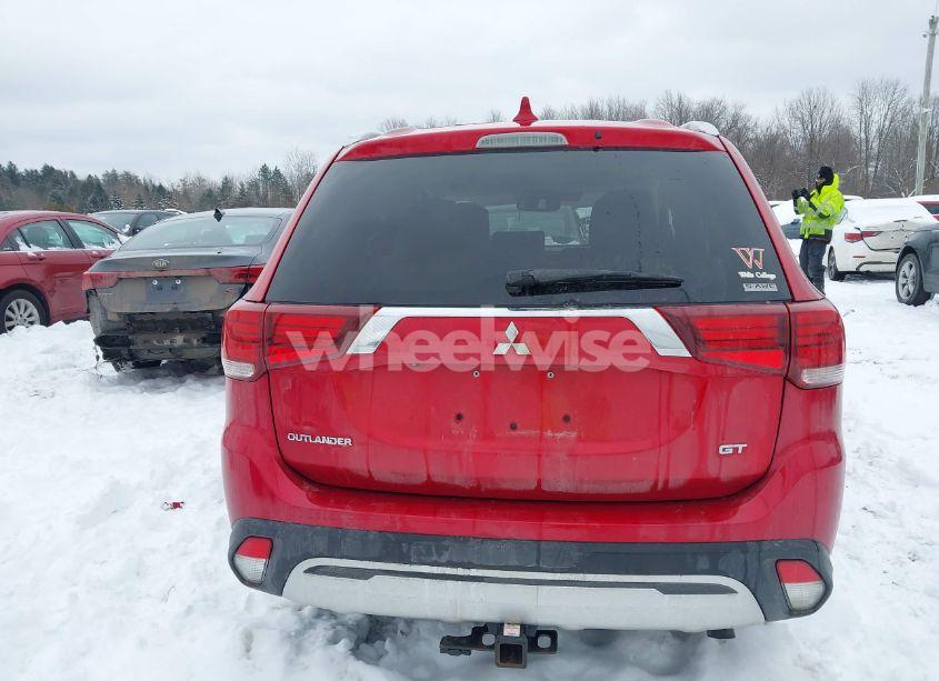 Photo 16 of 2020 Mitsubishi Outlander GT 3.0 S-AWC (VIN JA4JZ4AX8LZ009763)