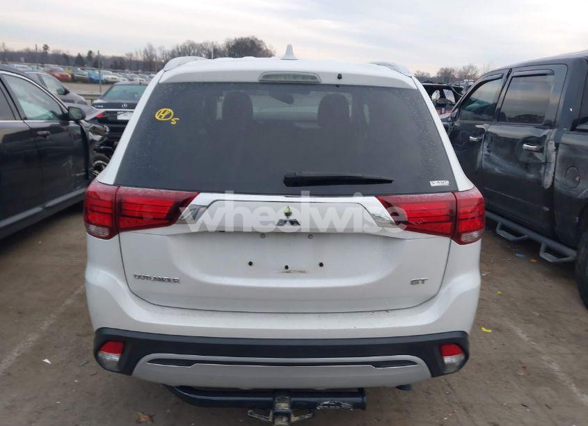 Photo 17 of 2020 Mitsubishi Outlander GT 3.0 S-AWC (VIN JA4JZ4AX8LZ013487)